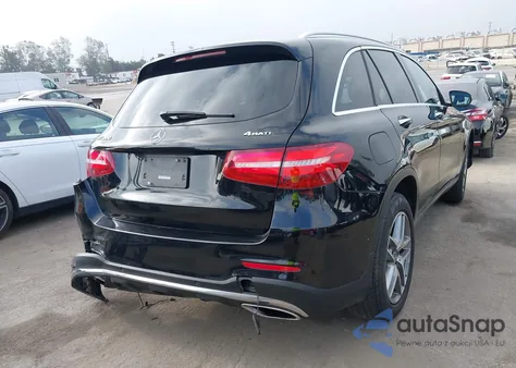 2018 Mercedes-Benz Glc 300 4Matic z USA, uszkodzony, nr VIN WDC0G4KBXJV021020